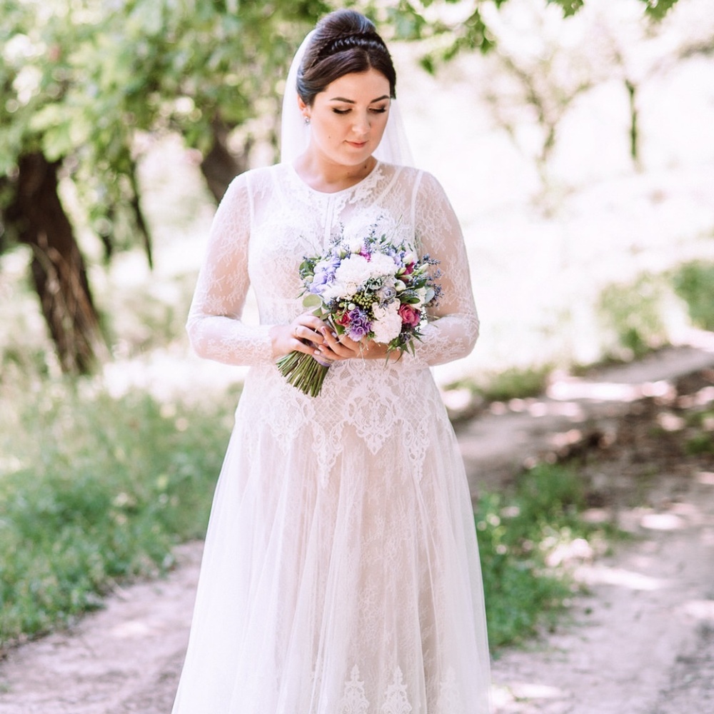 Wedding Dress Ivory Lace